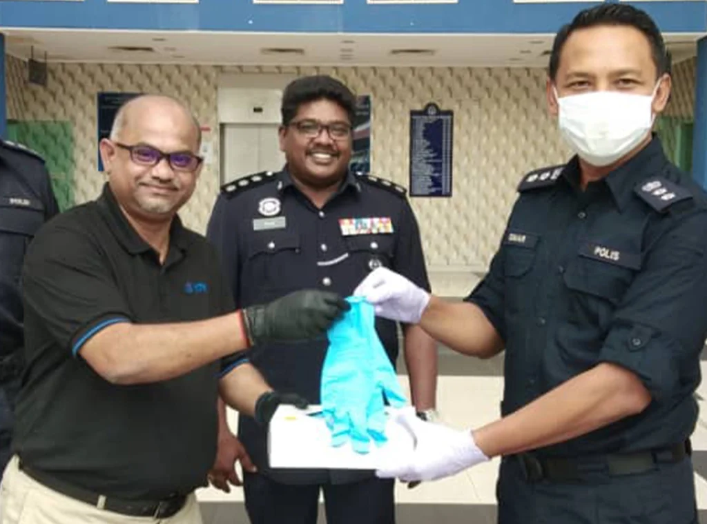 YTY Increases Its Medical Glove Donations During the COVID-19 Crisis